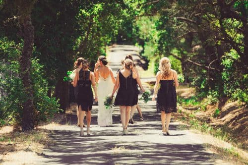 tenues demoiselles d'honneur et mariée
